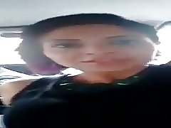 Mašīnā kopā ar hottie