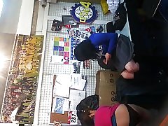 Mainīt drēbes (neizdibināms)